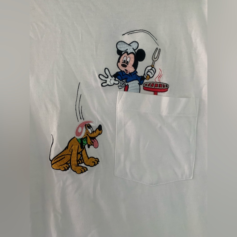 Vintage Disney Tee Mickey and Pluto Size: L
